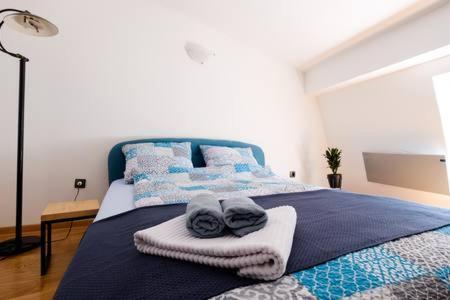 Apartamento Svetogorska Tri Belgrado Exterior foto