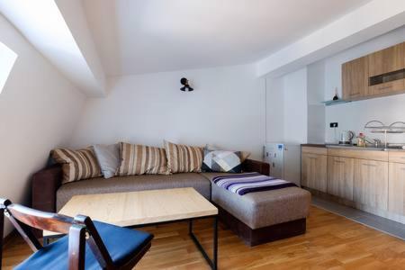 Apartamento Svetogorska Tri Belgrado Exterior foto